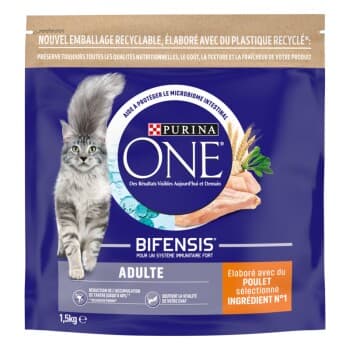 Purina ONE Croquettes pour Chat Adulte au Poulet 1,5 kg